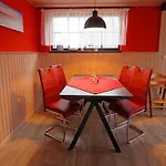 Ferien Unterm Reetdach Bis Zu 6 Personen