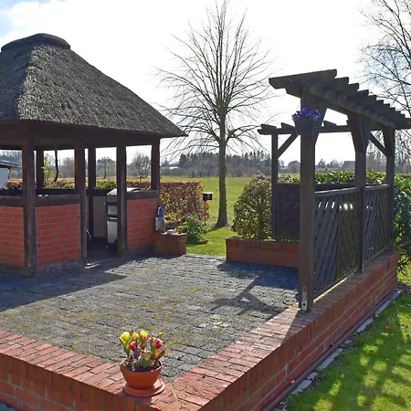 شقة Ferien Unterm Reetdach Bis Zu 6 Personen *