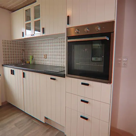 Ferien Unterm Reetdach Bis Zu 6 Personen شقة Alt Bukow