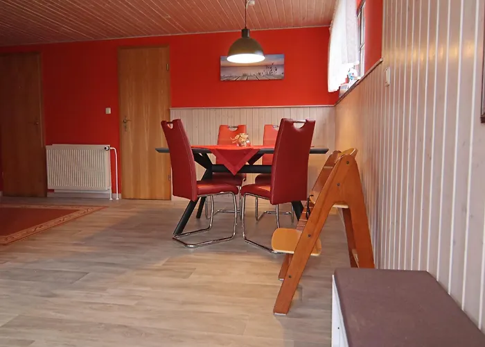Ferien Unterm Reetdach Bis Zu 6 Personen * Alt Bukow